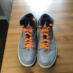 Air Jordan 1 Retro 93 Wolf Grey Mens size 11